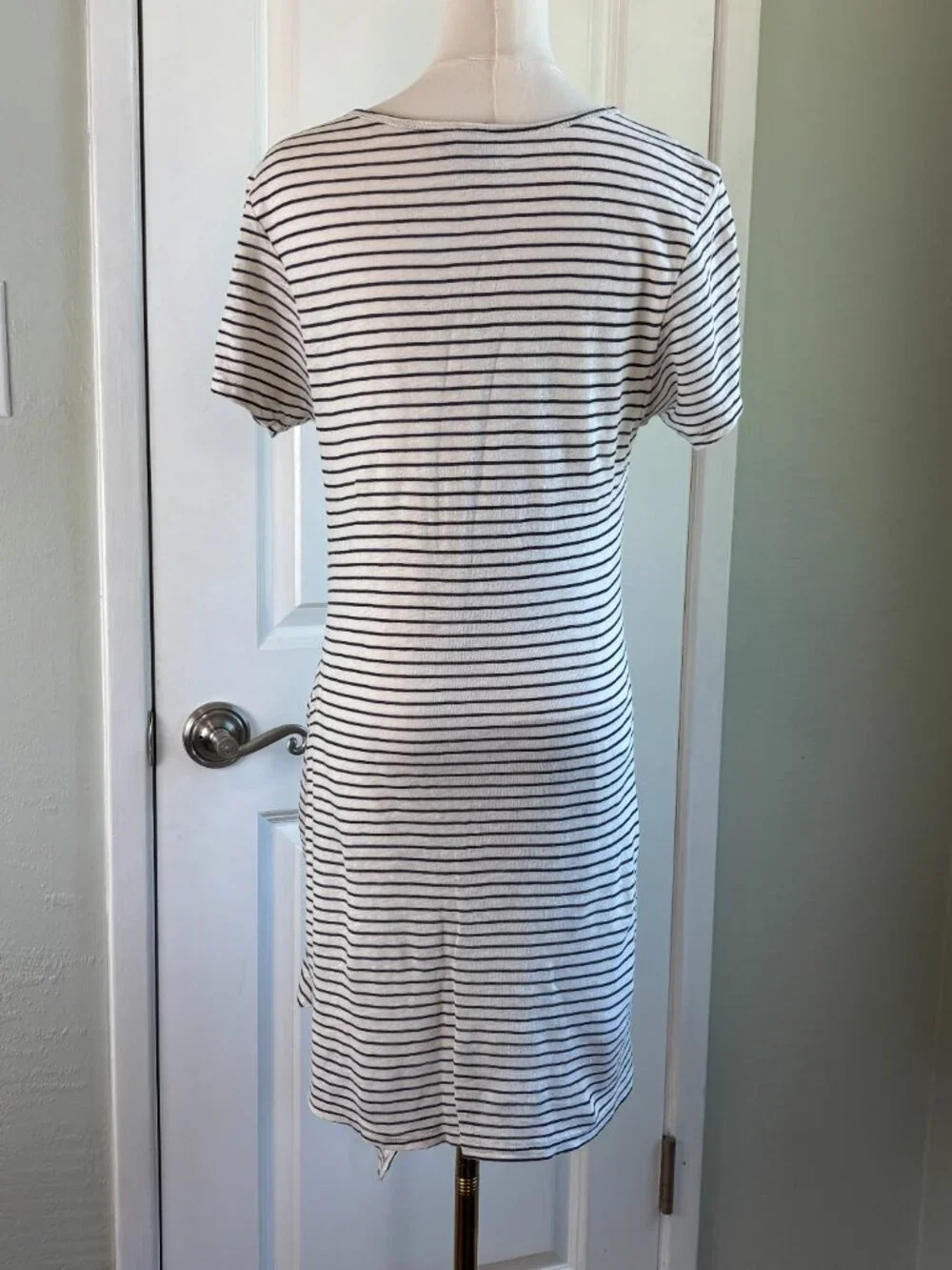 Bundle 2/$30! Dolan Left Coast Linen Stripe Ruched Dress Size Small EUC - Picture 8 of 13
